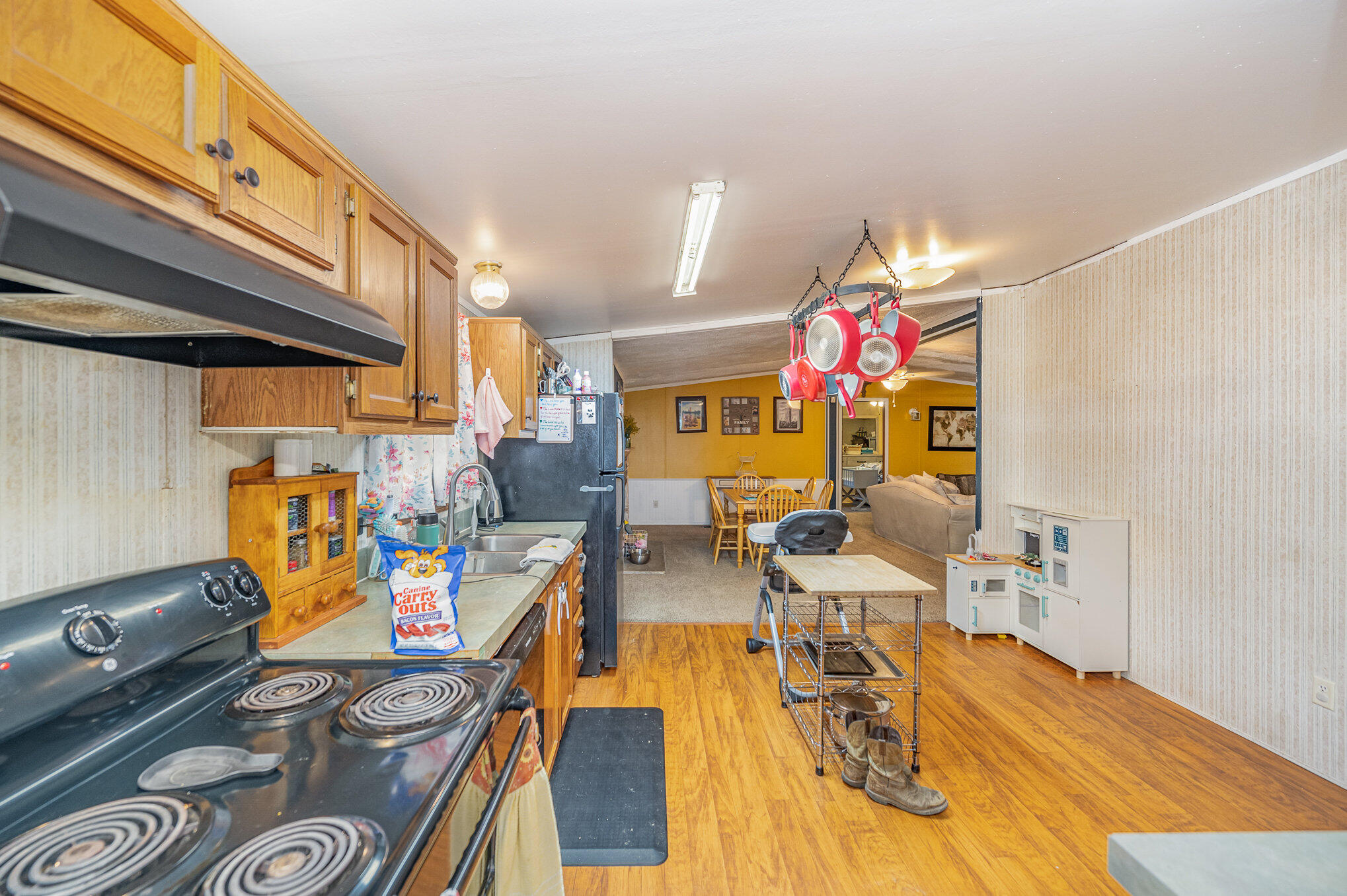 5805 Napoleon Zion Station Road