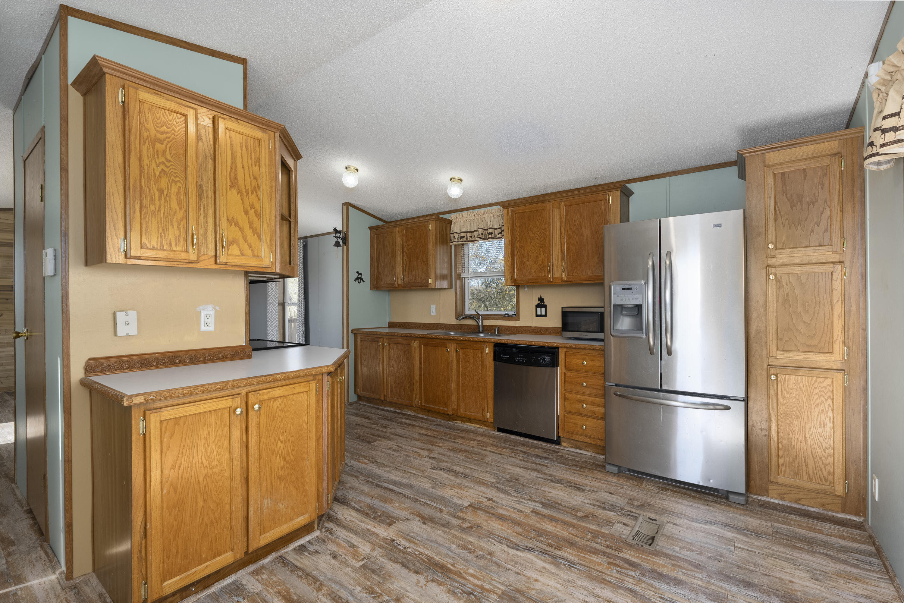 1575 Tapering Pointe Road