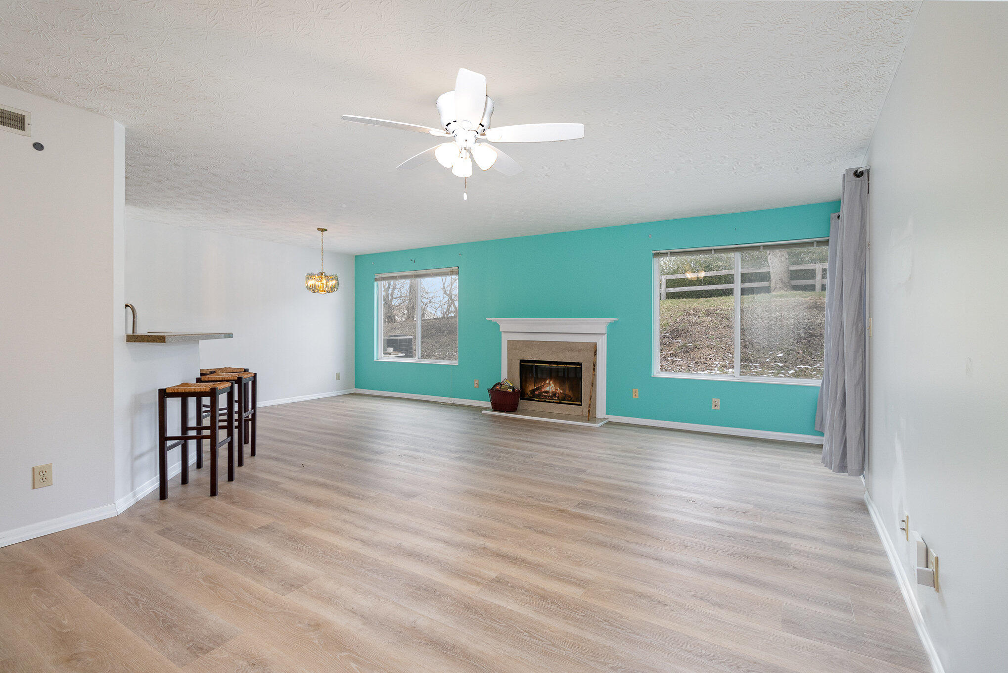 108 N Watchtower Drive, 104