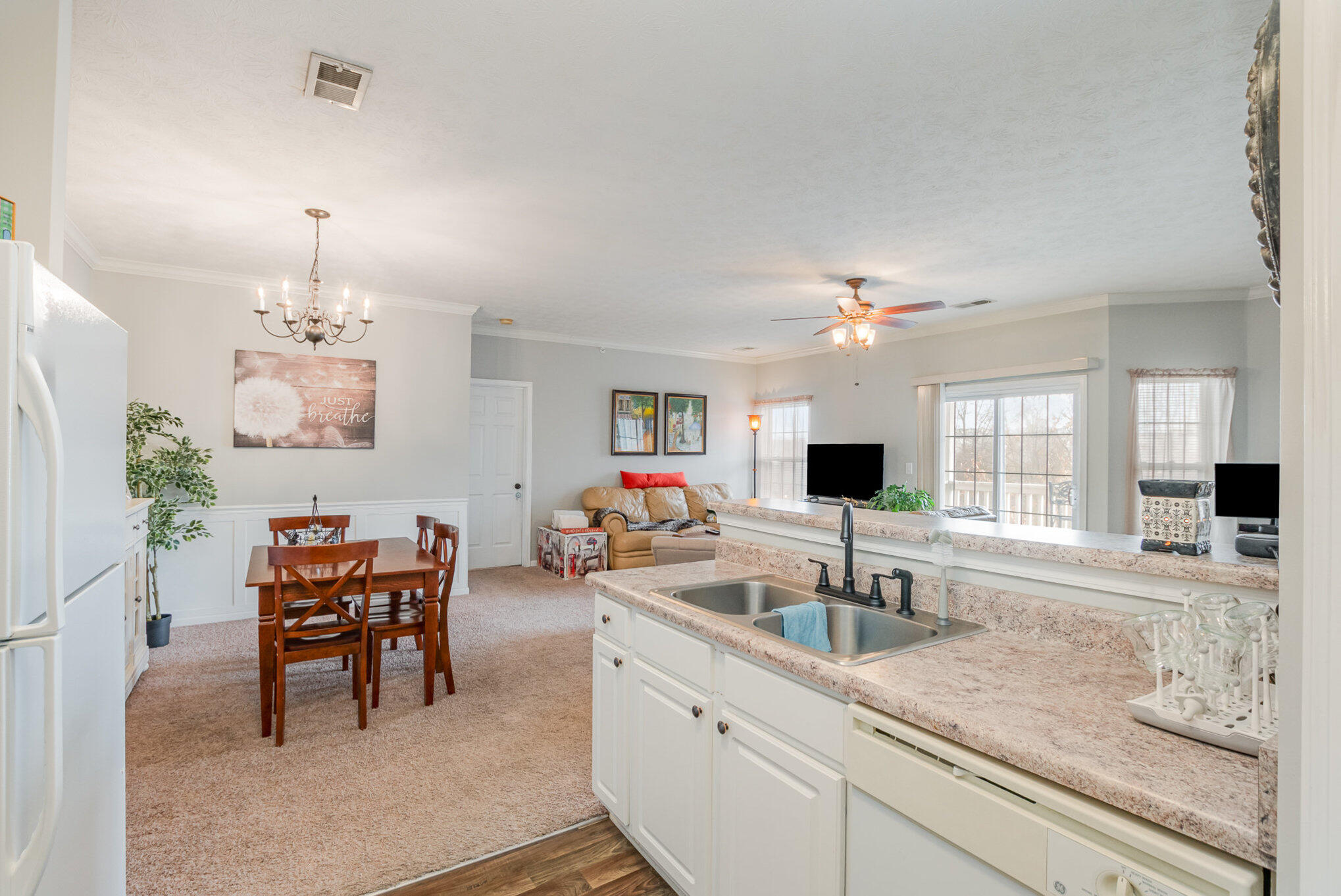 152 Saddlebrook Lane, 477