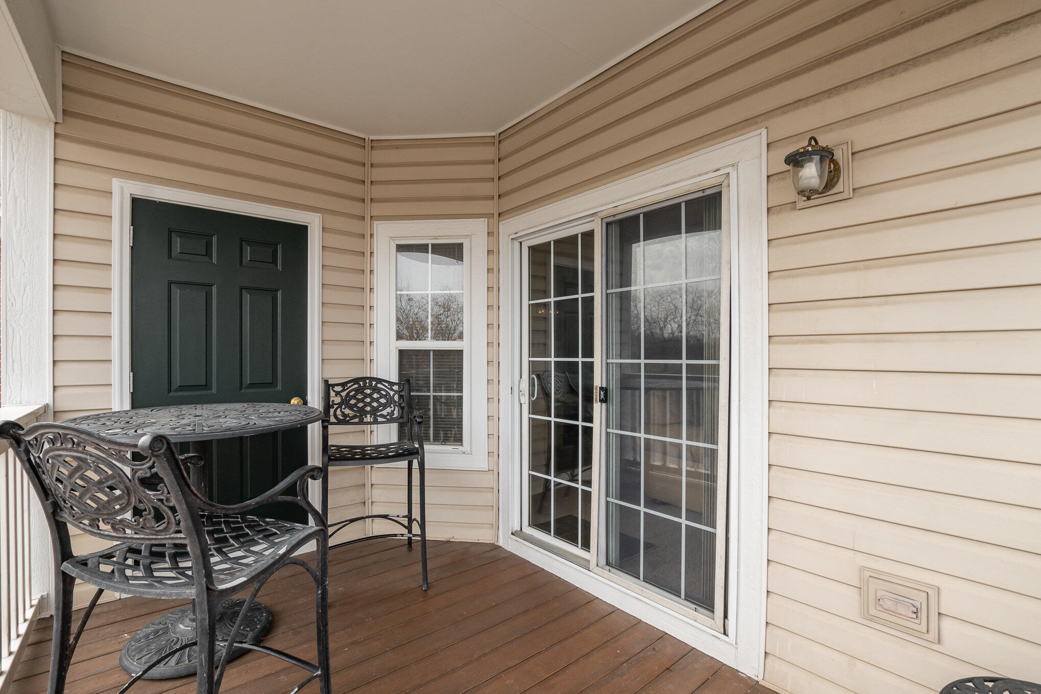 152 Saddlebrook Lane, 477