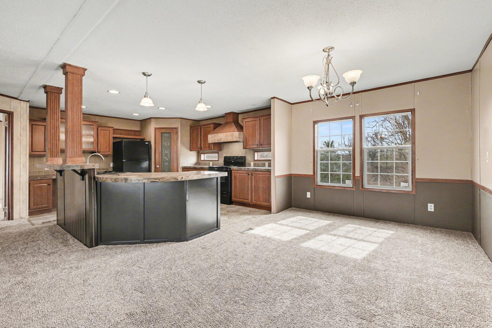 39 Greenwood Portland Road