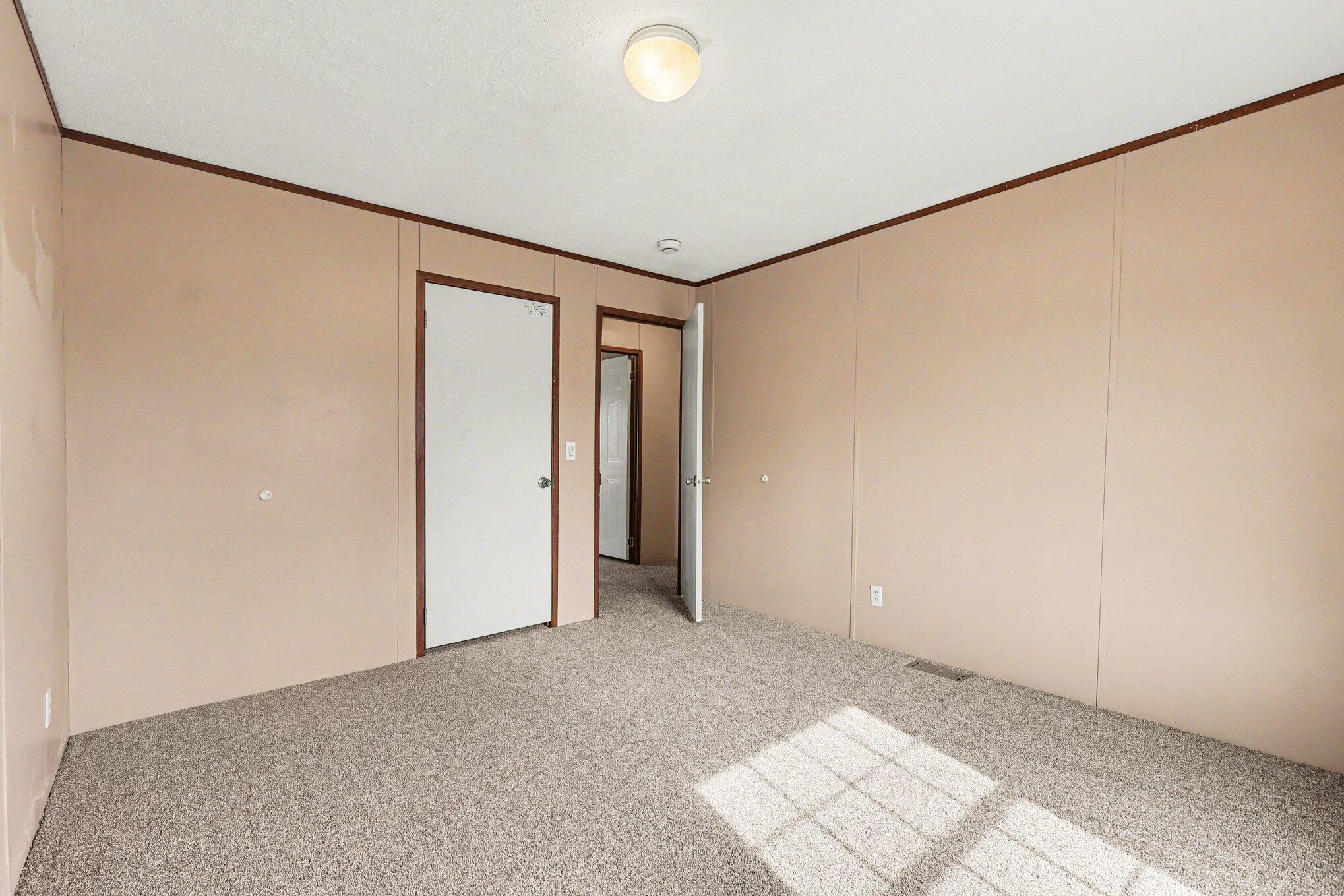 39 Greenwood Portland Road