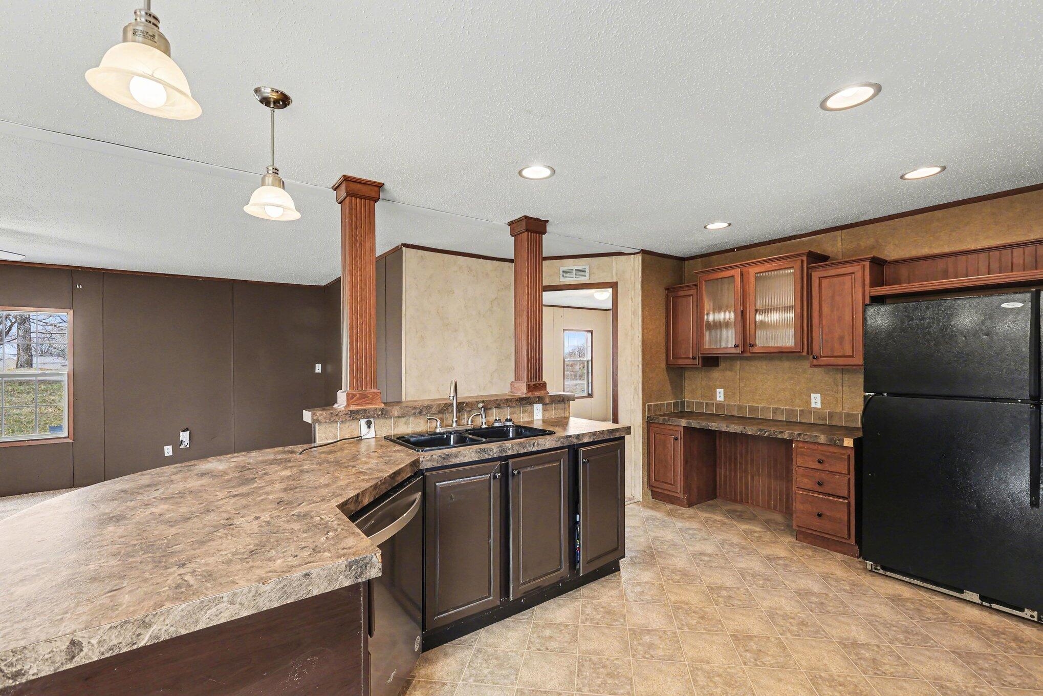 39 Greenwood Portland Road