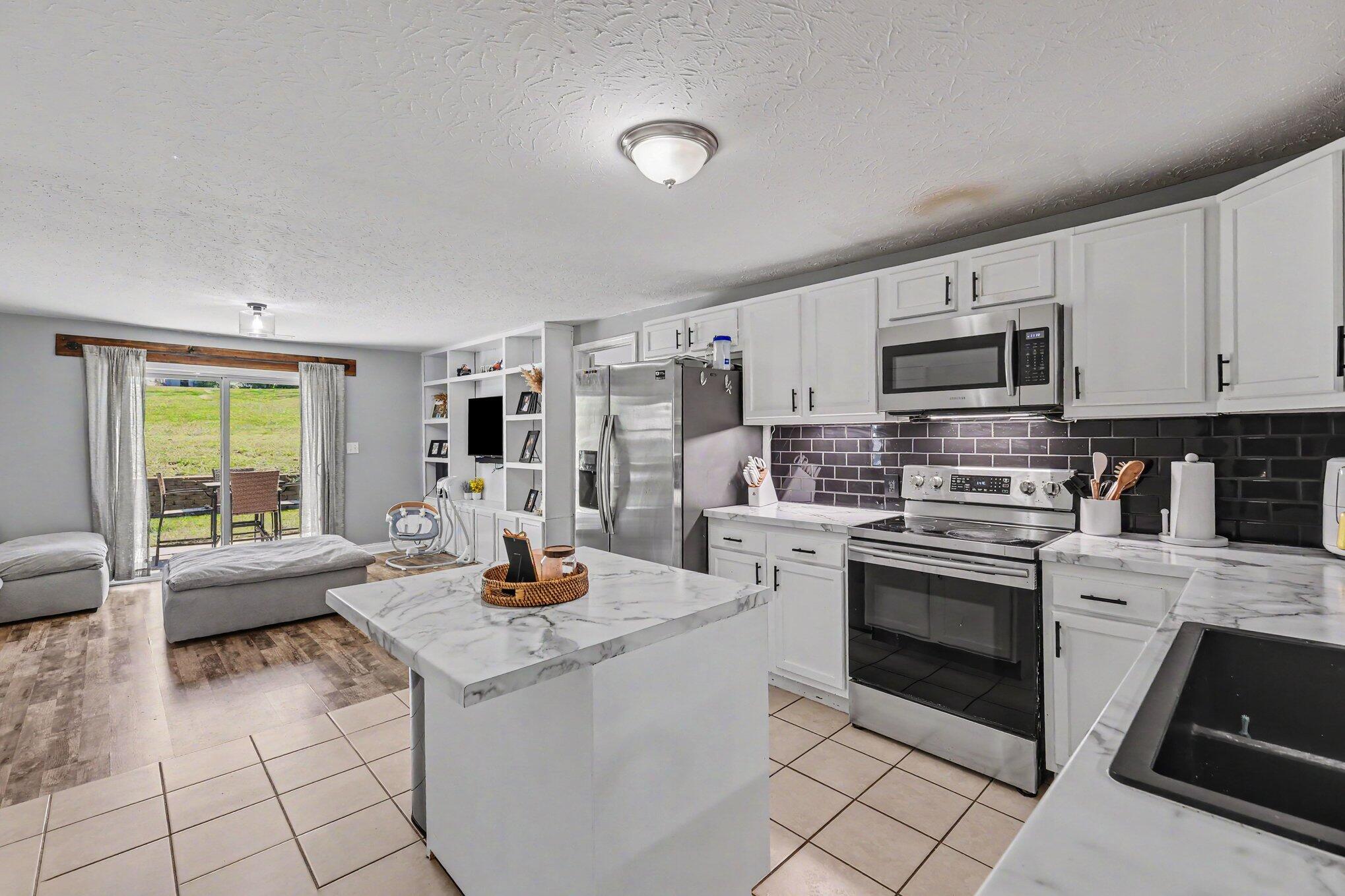 31 Central Avenue