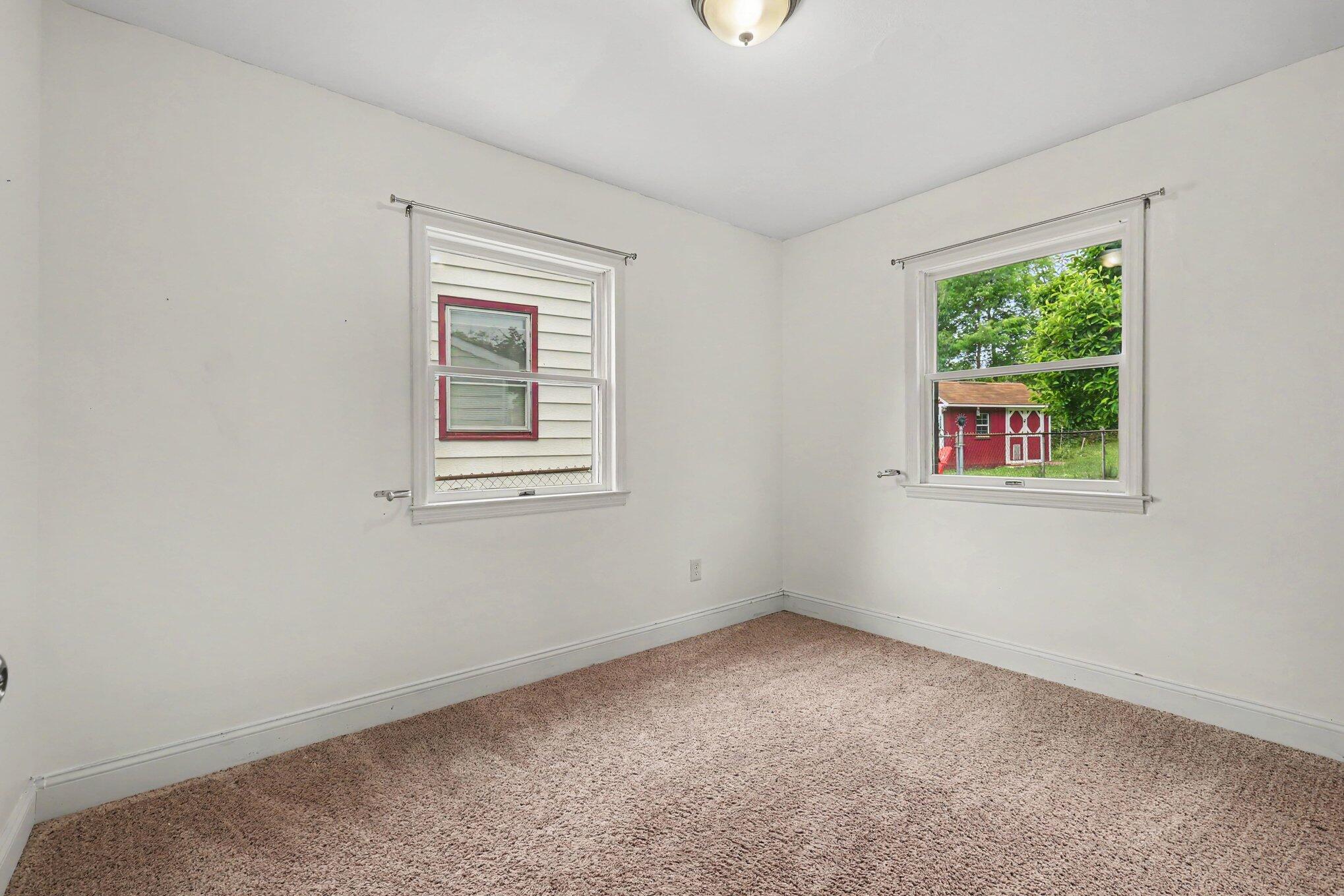18 New Uri Avenue