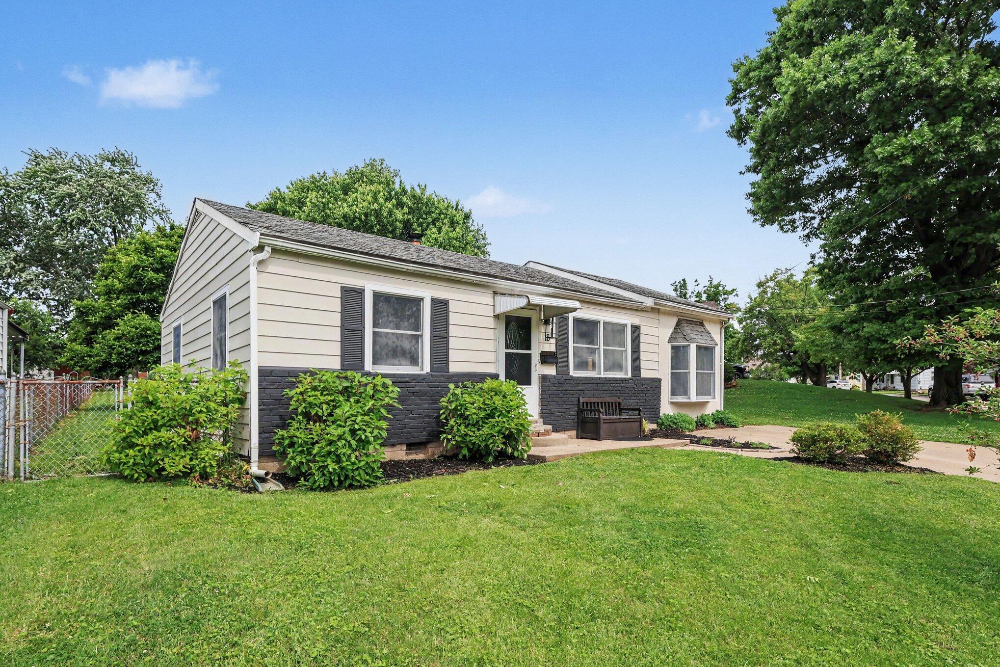 18 New Uri Avenue
