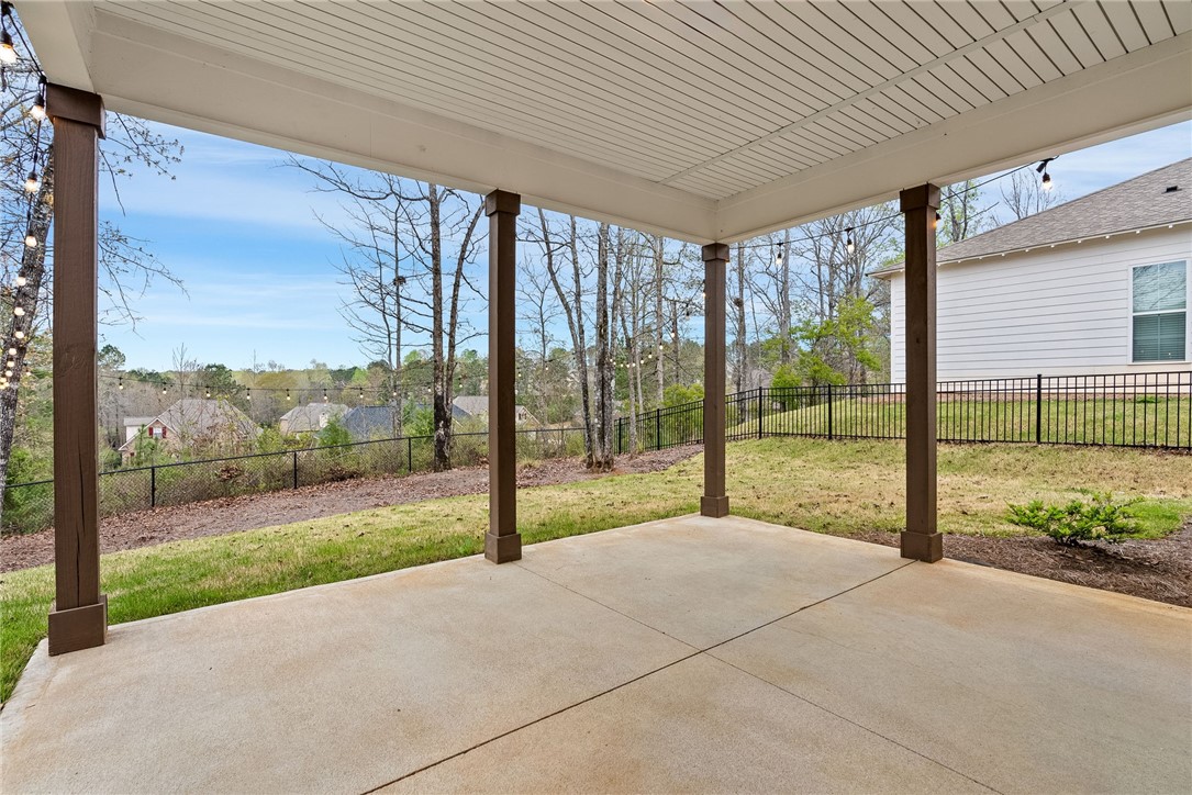 1518 DARTMOUTH DRIVE