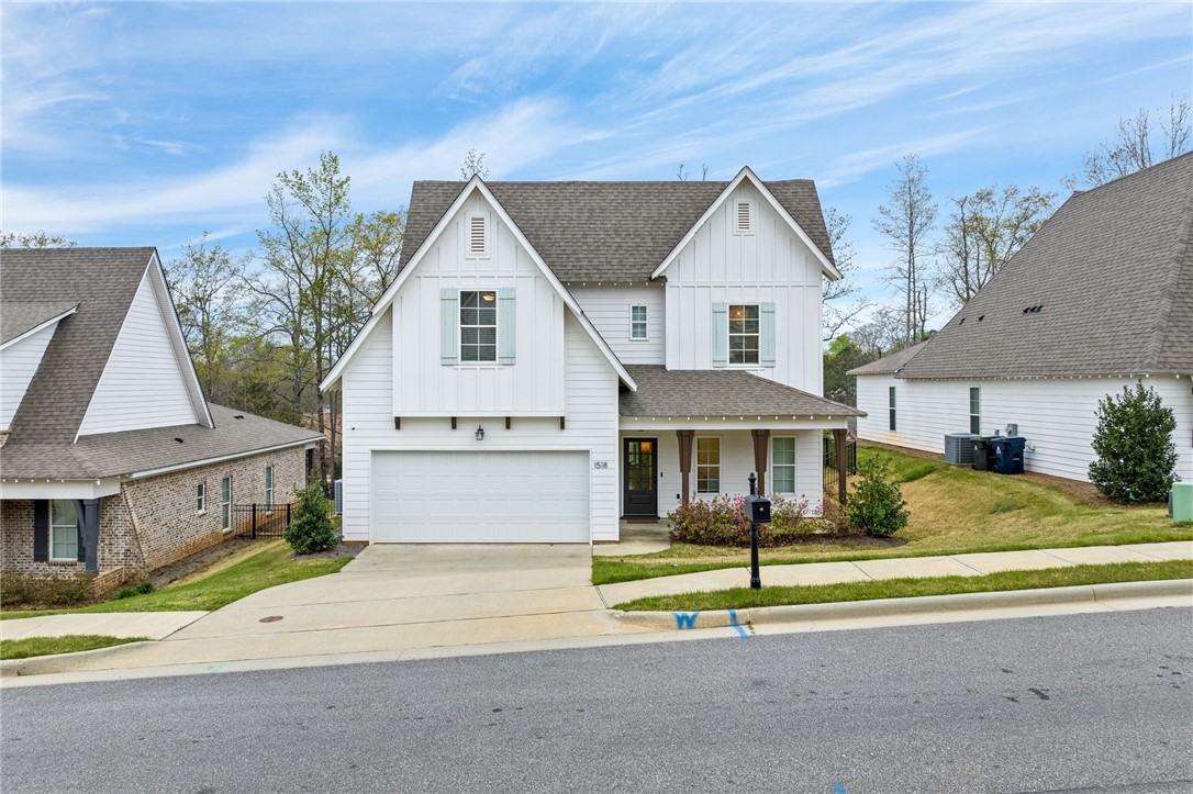 1518 DARTMOUTH DRIVE