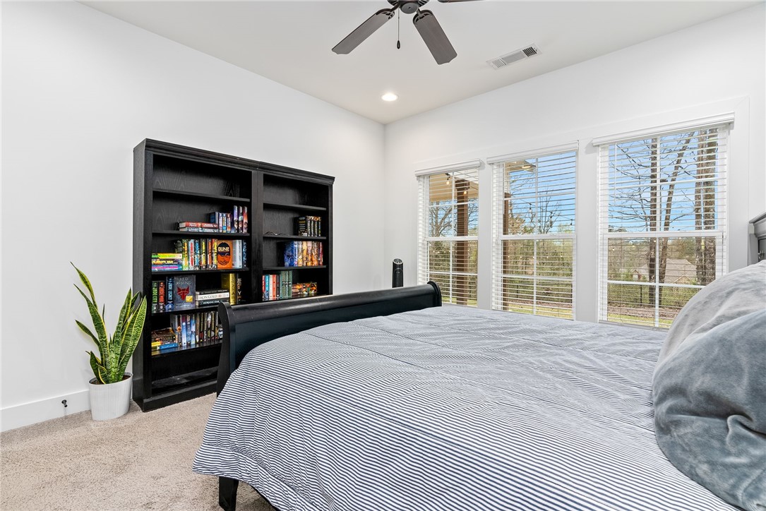 1518 DARTMOUTH DRIVE
