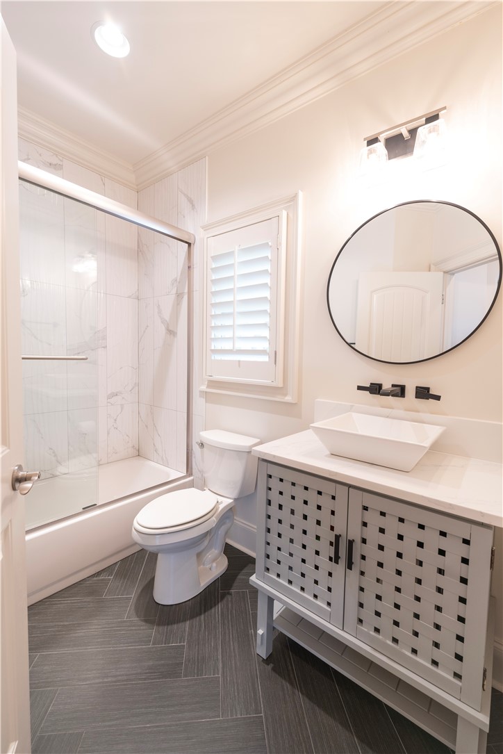 1118 BLACKMAN CIRCLE