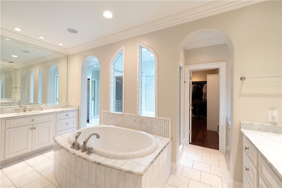 1118 BLACKMAN CIRCLE