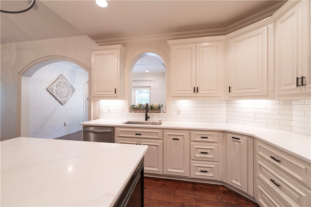 1118 BLACKMAN CIRCLE