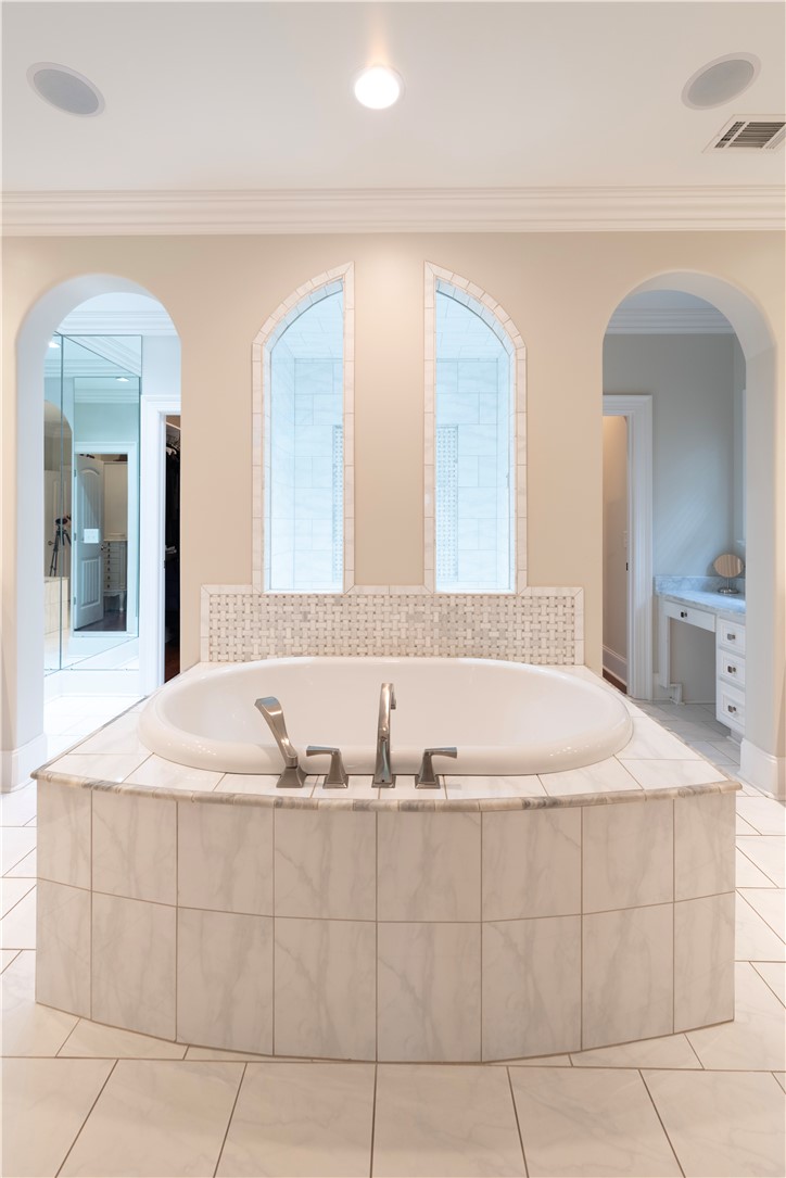 1118 BLACKMAN CIRCLE