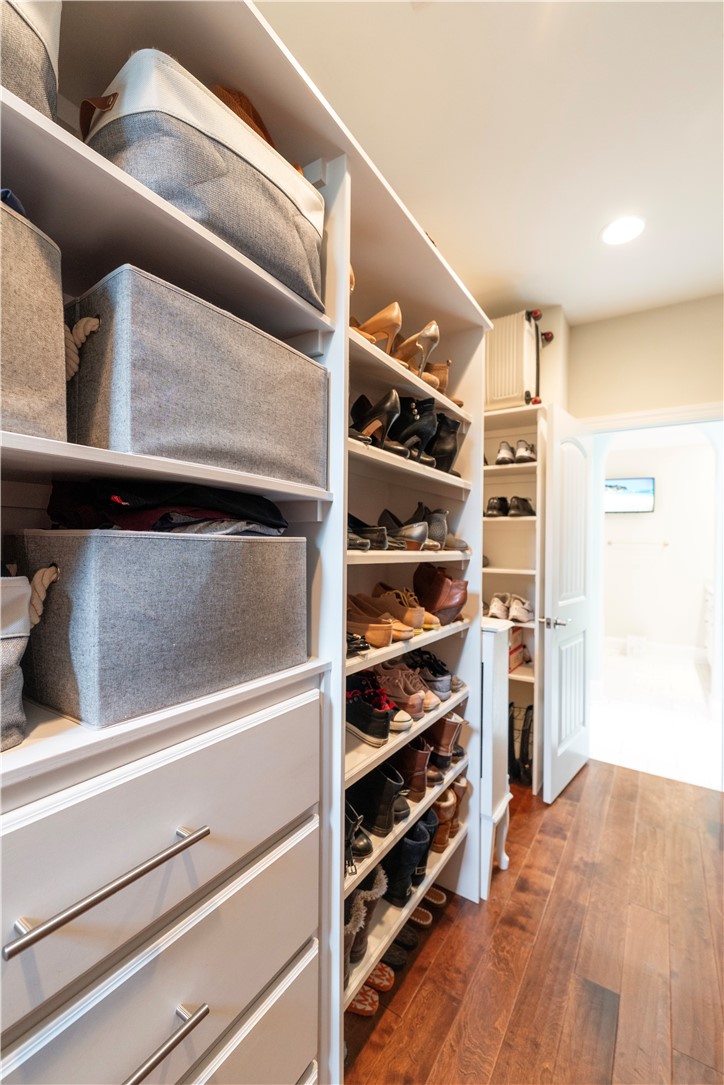 1118 BLACKMAN CIRCLE