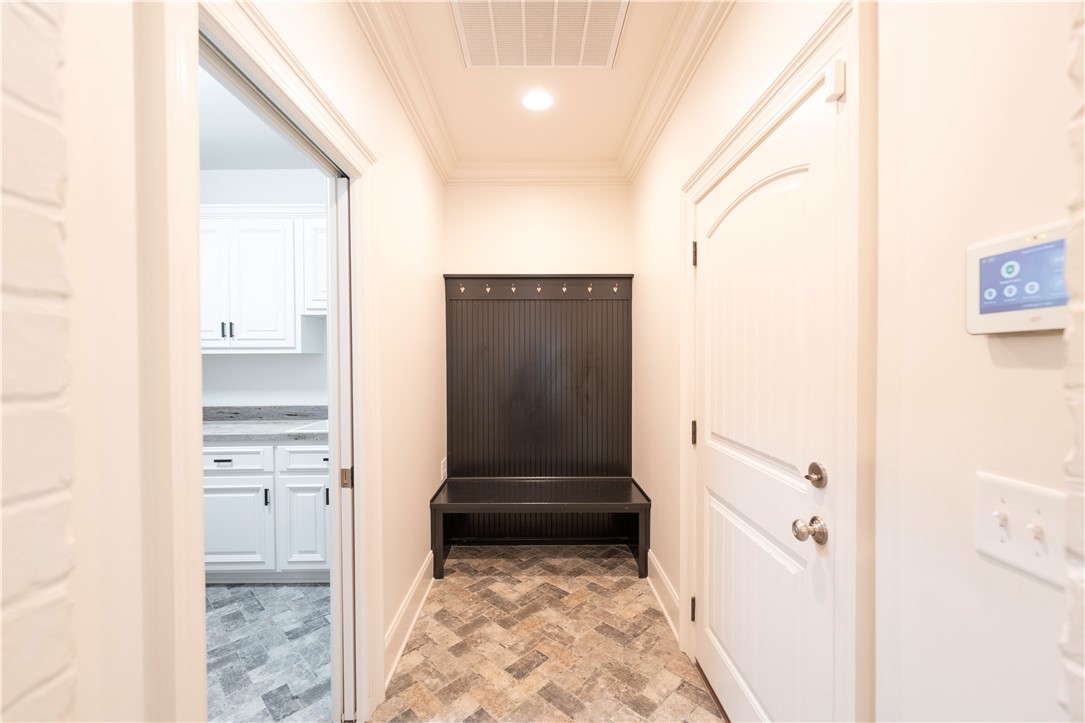 1118 BLACKMAN CIRCLE