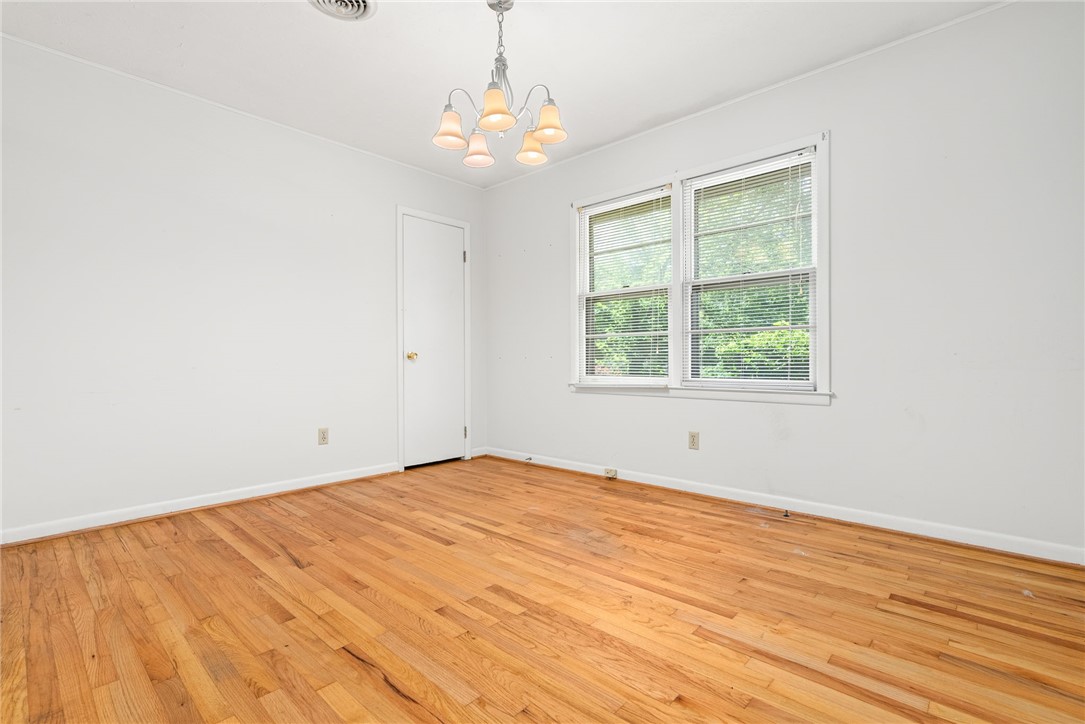 244 PINE HILLS AVENUE