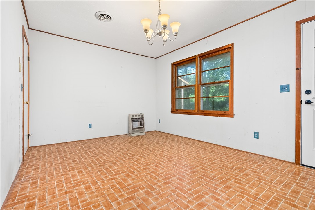 244 PINE HILLS AVENUE