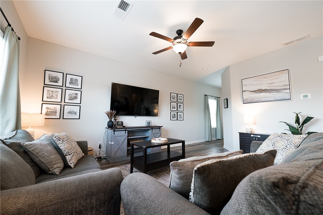 2599 BRITTANY LANE