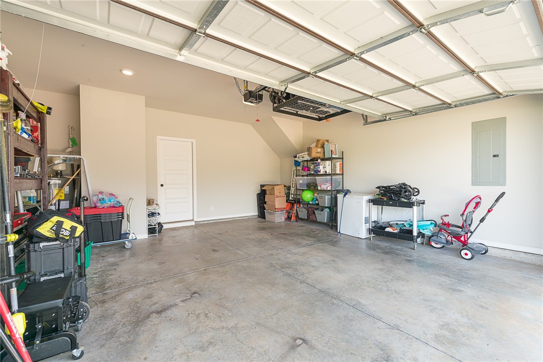 2599 BRITTANY LANE