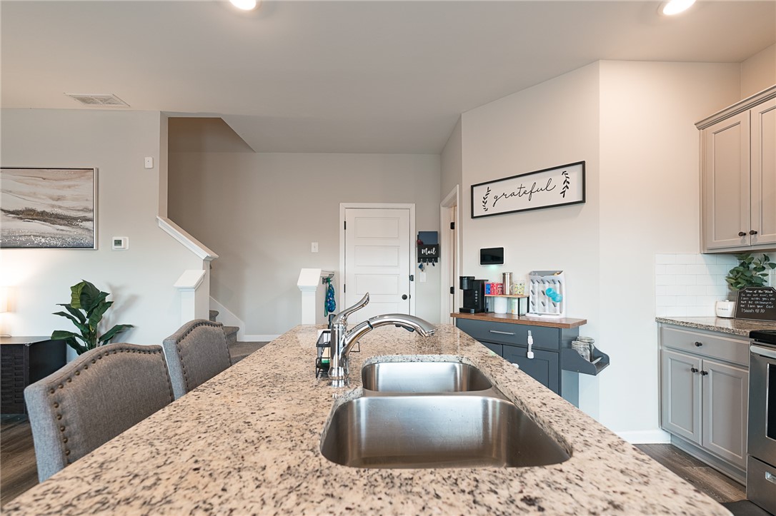 2599 BRITTANY LANE