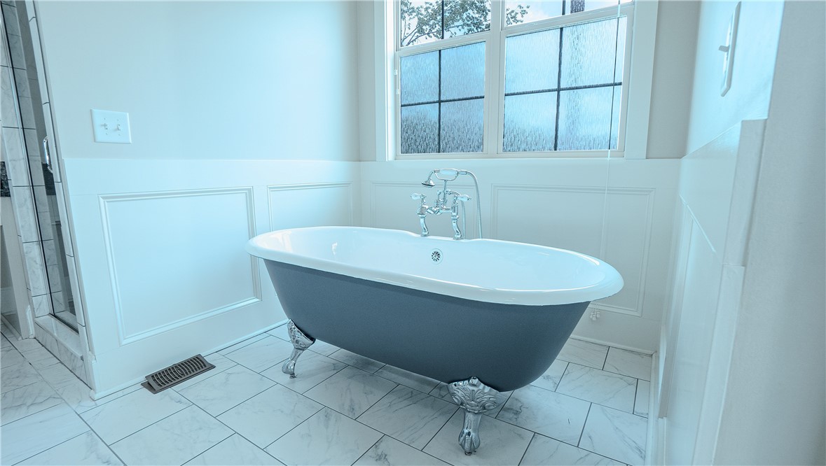 1270 FALLS CREST PLACE