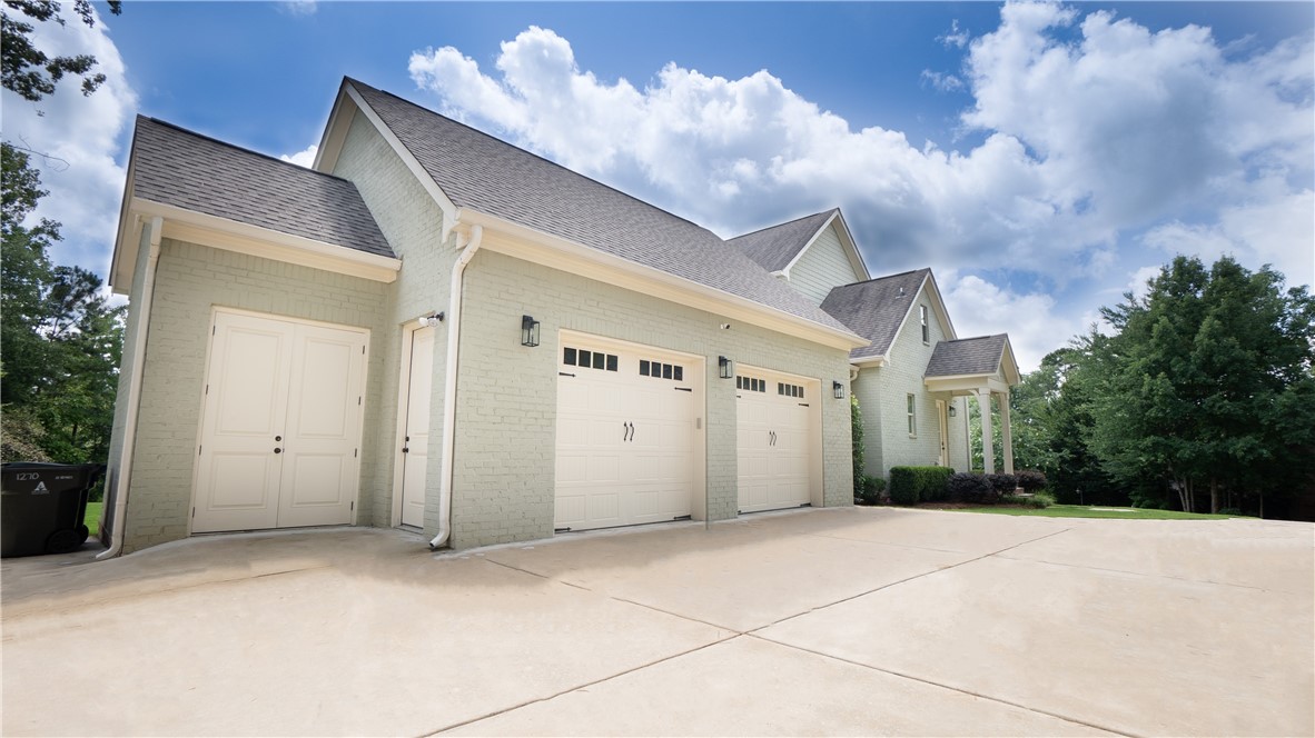 1270 FALLS CREST PLACE