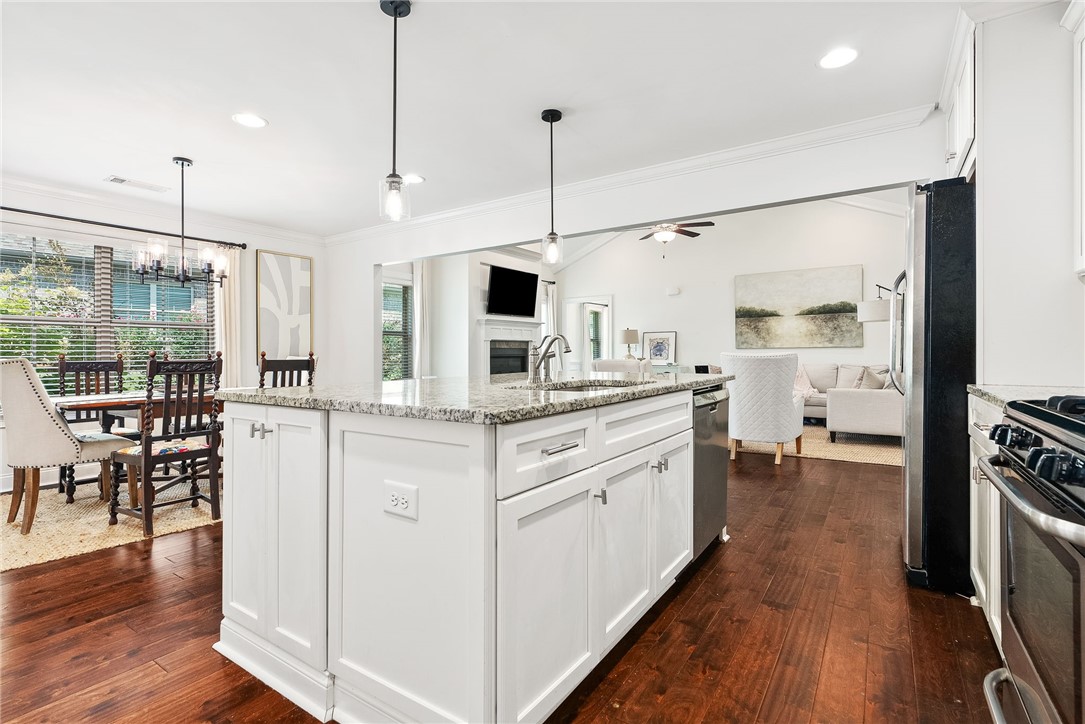 2376 SNOWSHILL LANE