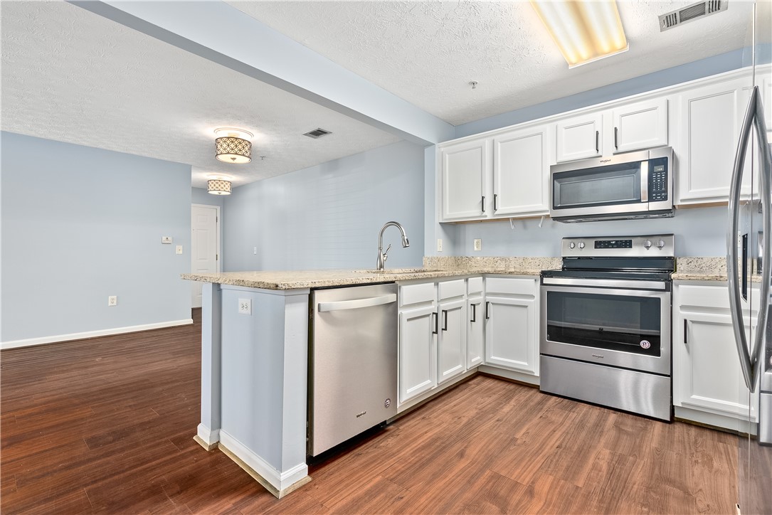 730 W MAGNOLIA AVENUE 3104