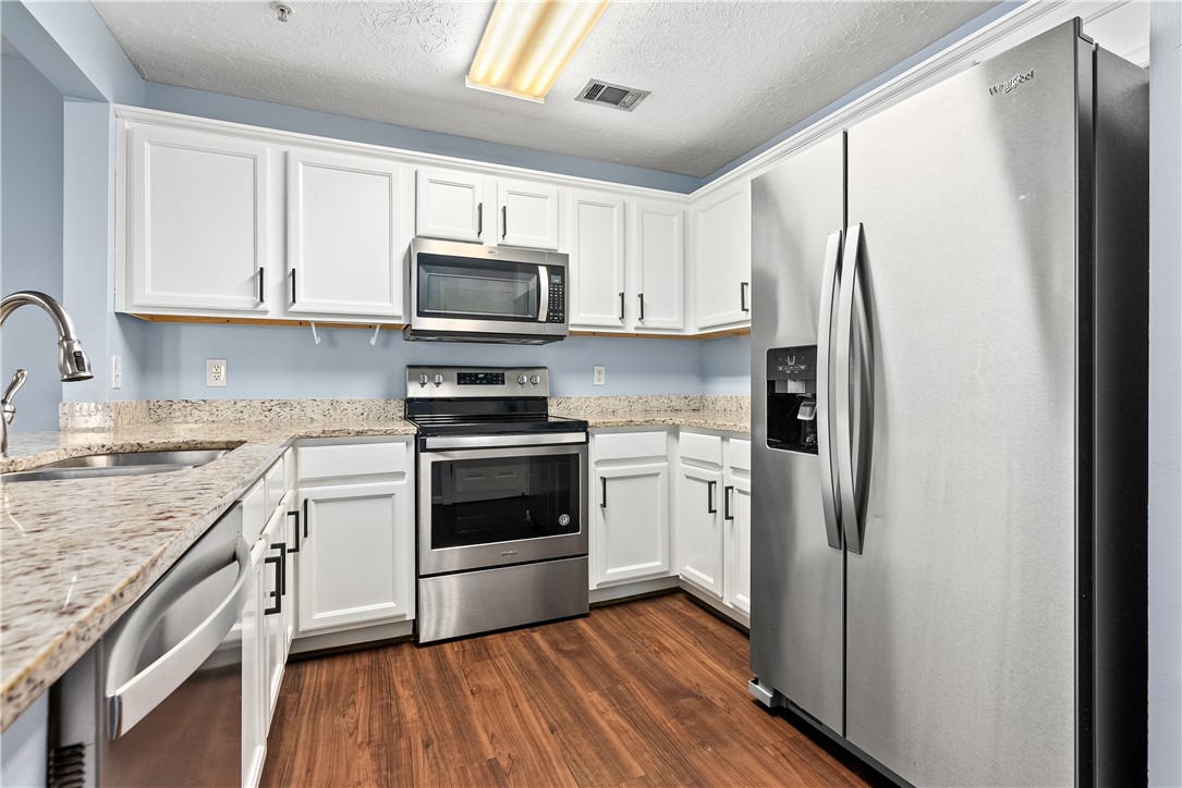 730 W MAGNOLIA AVENUE 3104