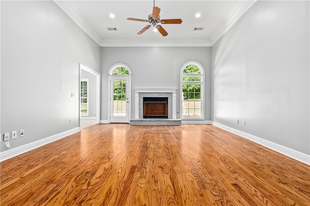 1687 CRESCENT BOULEVARD