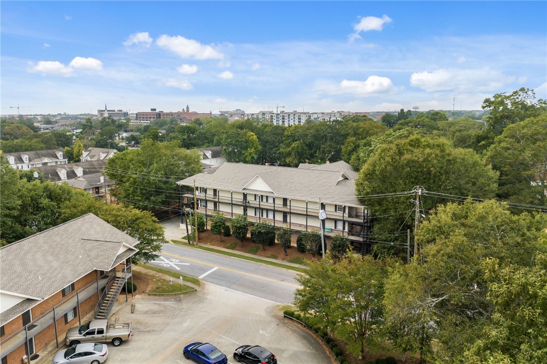 327 N ROSS STREET 124
