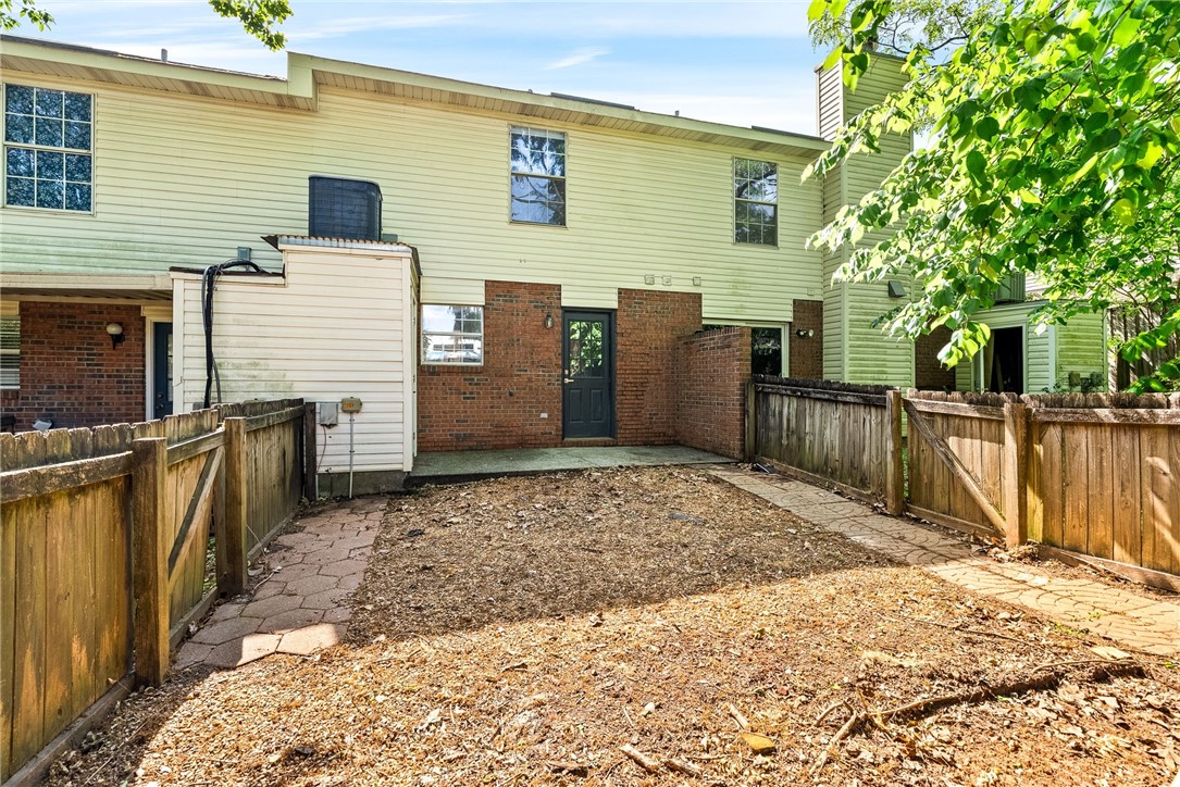 1024 CHINOOK STREET