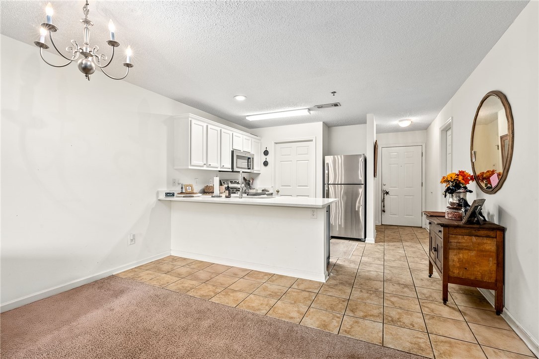 327 N ROSS STREET 121