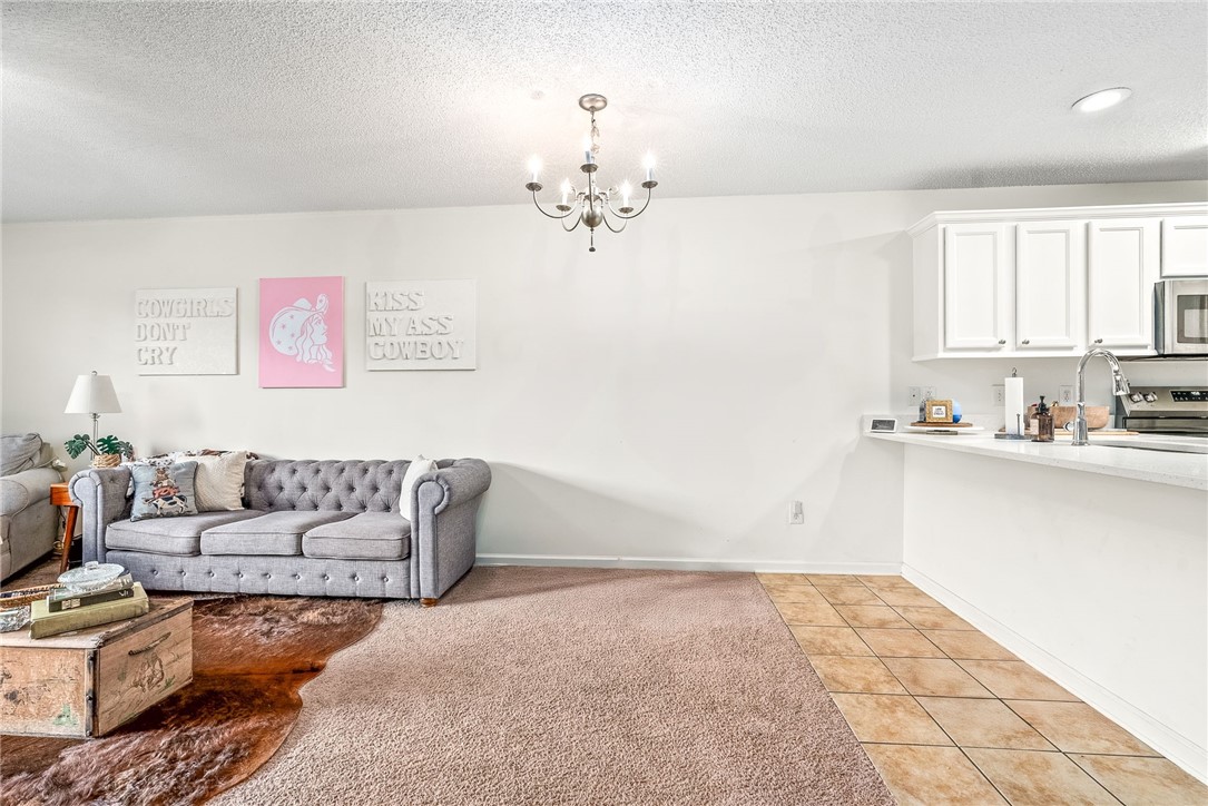 327 N ROSS STREET 121