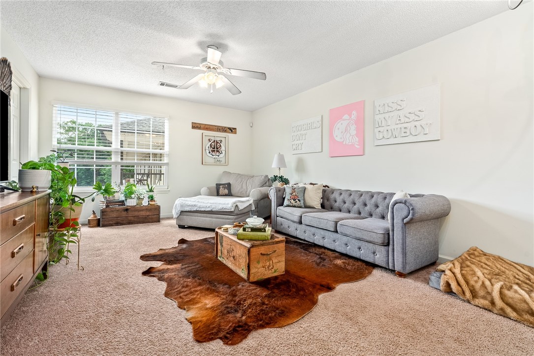 327 N ROSS STREET 121