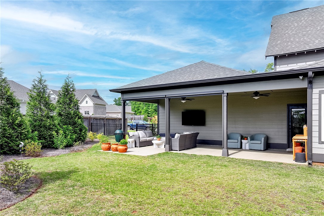 834 CLEAR SPRING DRIVE