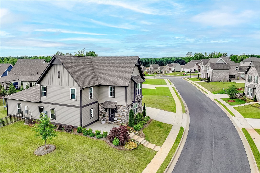 834 CLEAR SPRING DRIVE