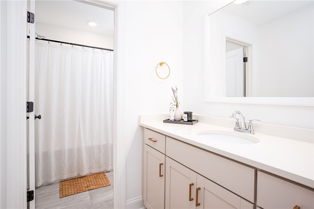 834 CLEAR SPRING DRIVE