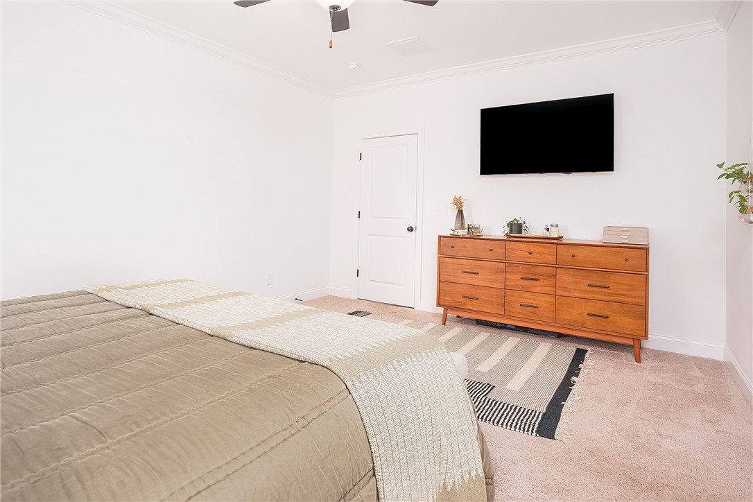 834 CLEAR SPRING DRIVE