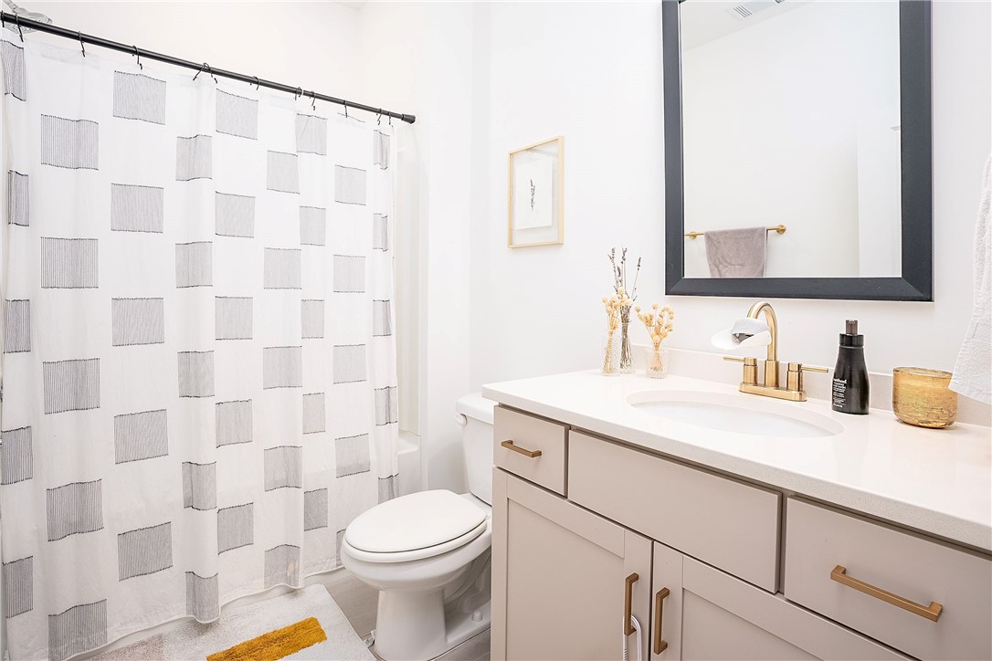 834 CLEAR SPRING DRIVE