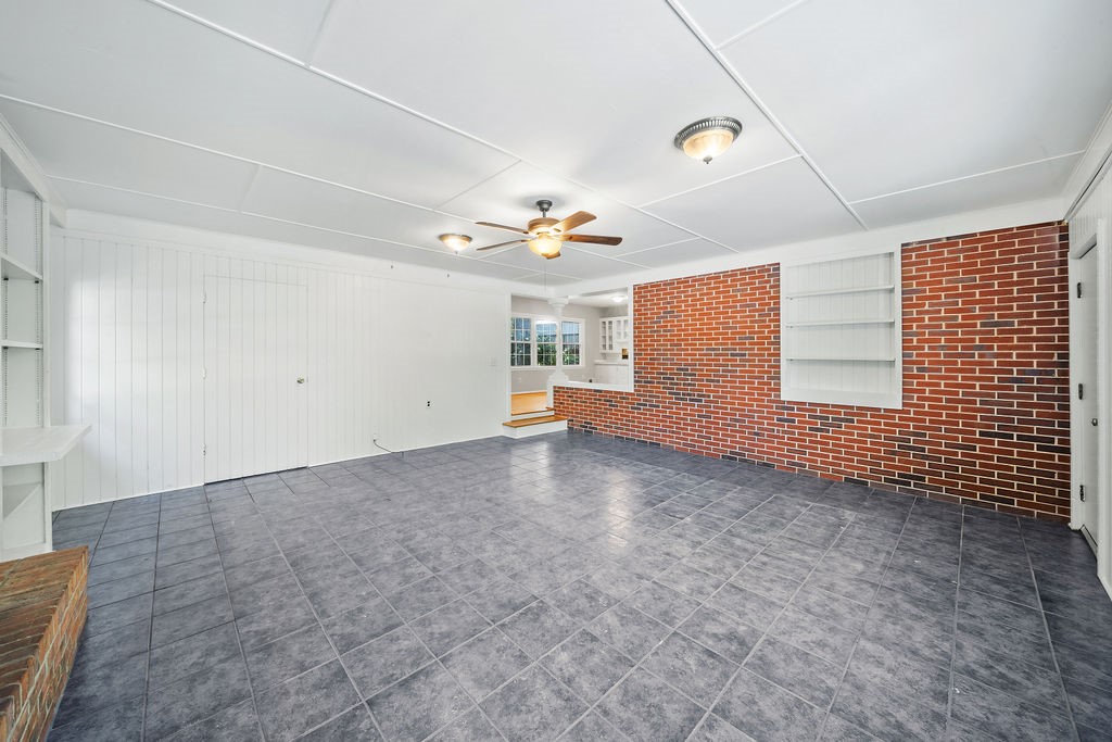 262 DENSON DRIVE