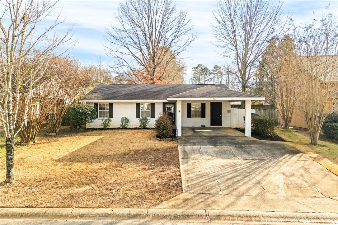 900 HOLLINS ROAD