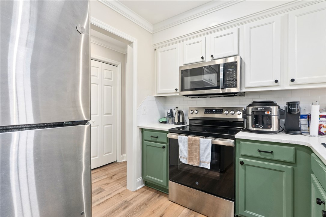 327 N ROSS STREET 231