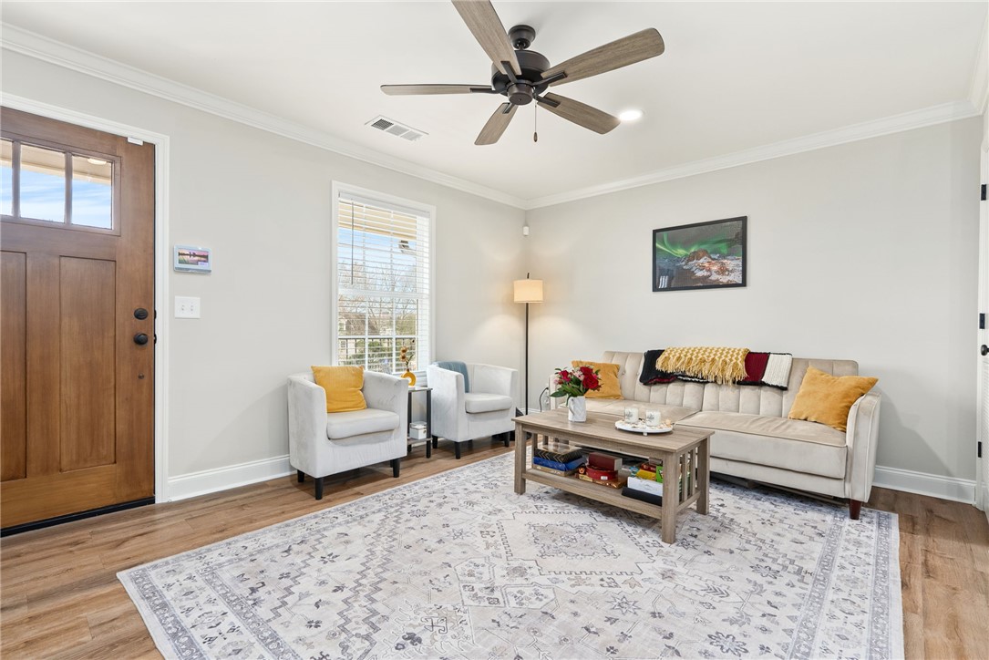 327 N ROSS STREET 231