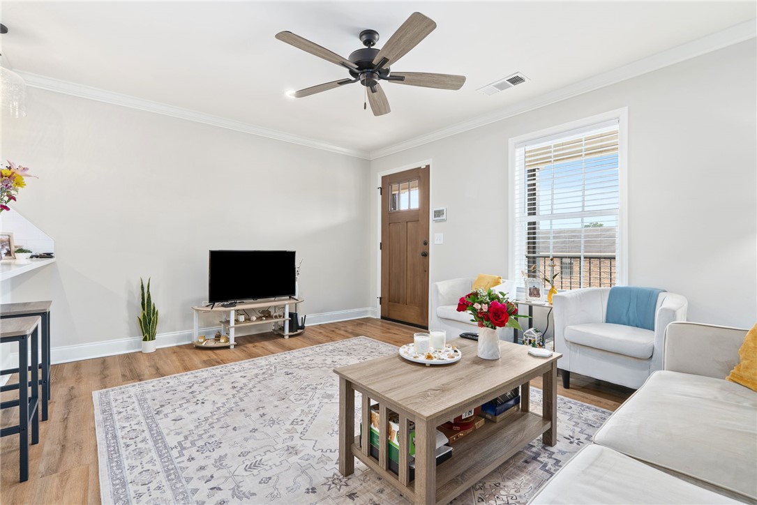 327 N ROSS STREET 231