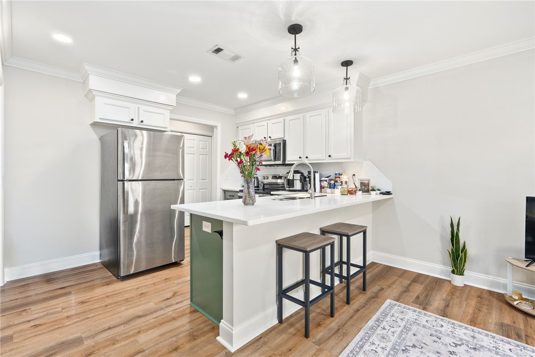 327 N ROSS STREET 231