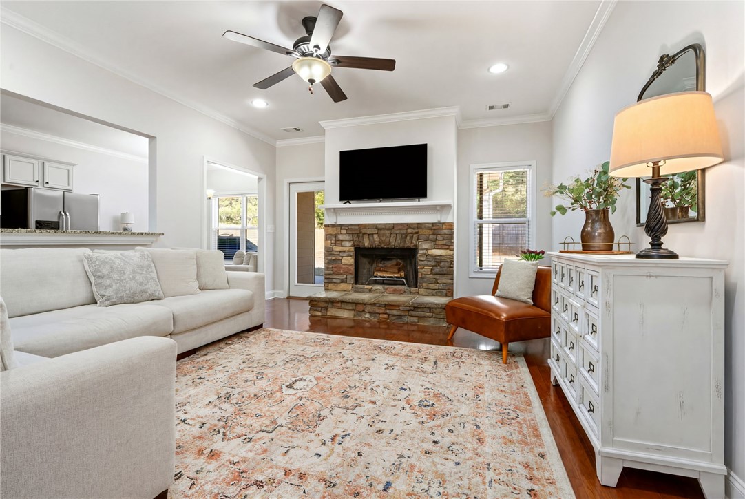 2164 AUTUMN RIDGE WAY