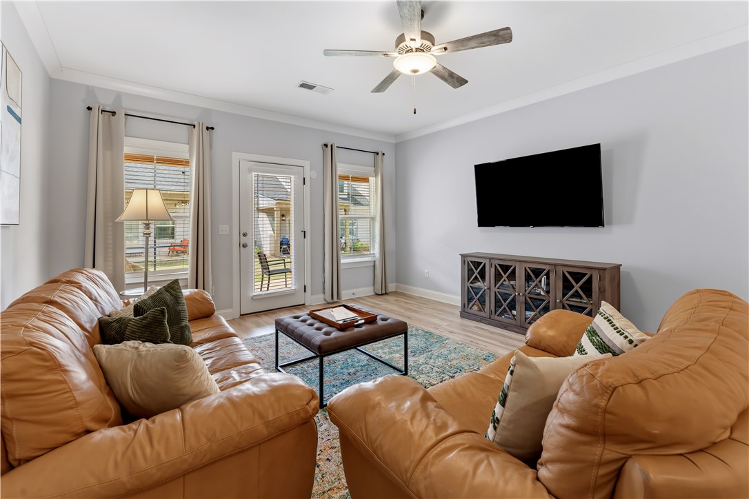 614 THORNBERRY DRIVE