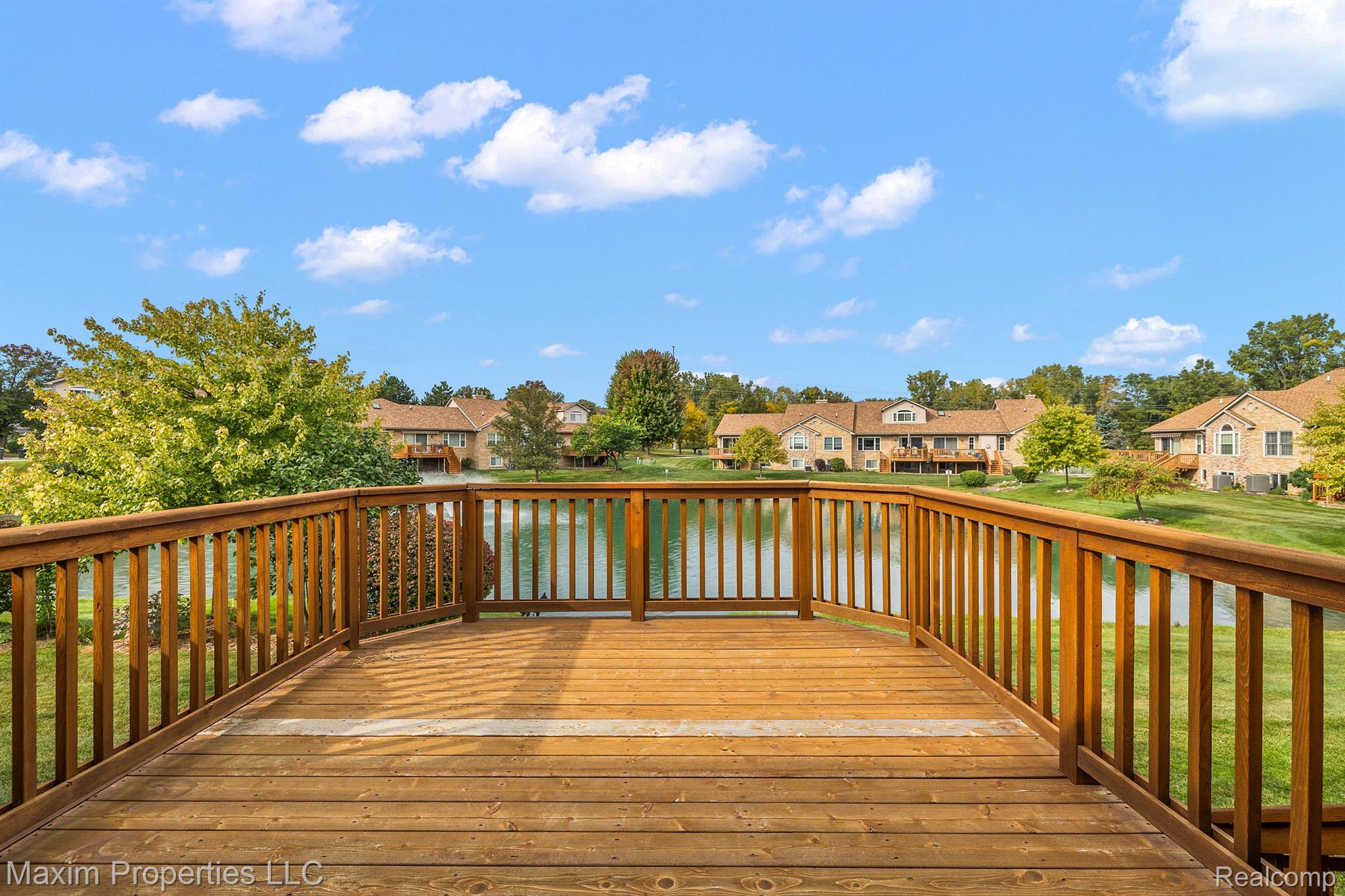 327 CHERRY HILL POINTE Drive